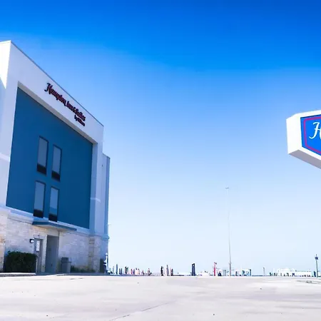 Hampton Inn And Suites Houston-Katy-3