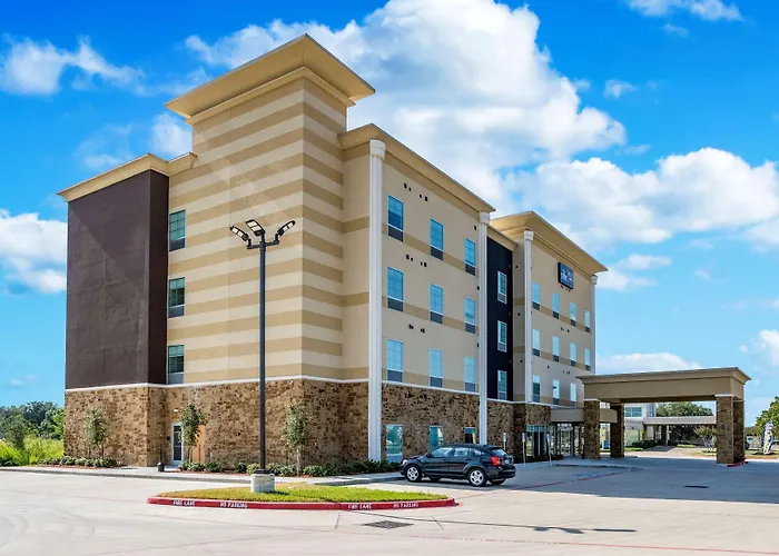 Americas Best Value Inn & Suites